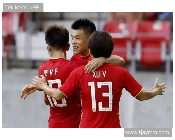 奈梅亨与埃因霍温FC激战正酣比赛结果揭晓引发球迷热议